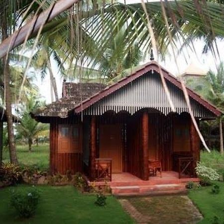 Pranav Beach Resort カンヌール エクステリア 写真